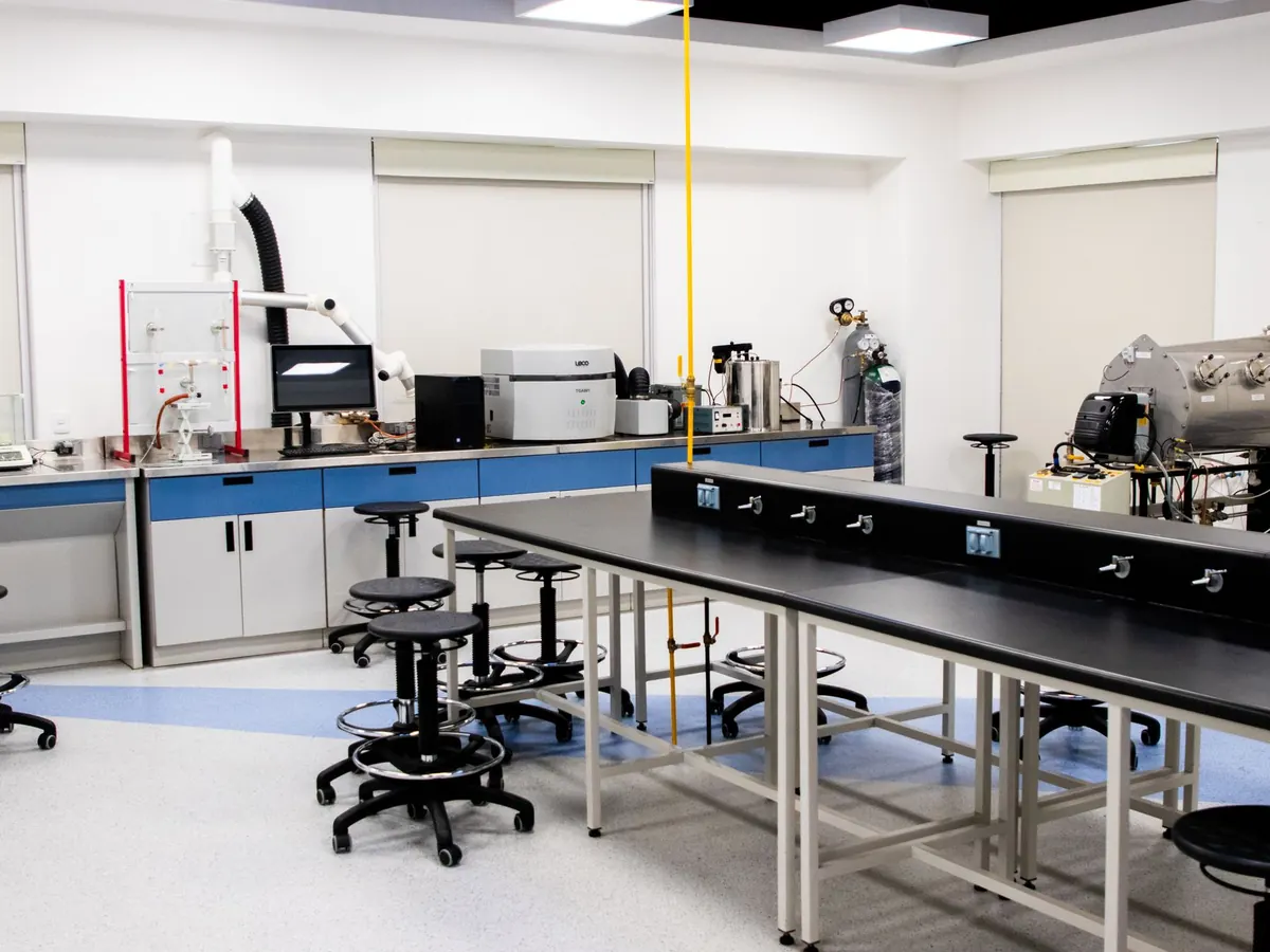 University Tech Transfer Offices: A Founder's Guide to Licensing Research